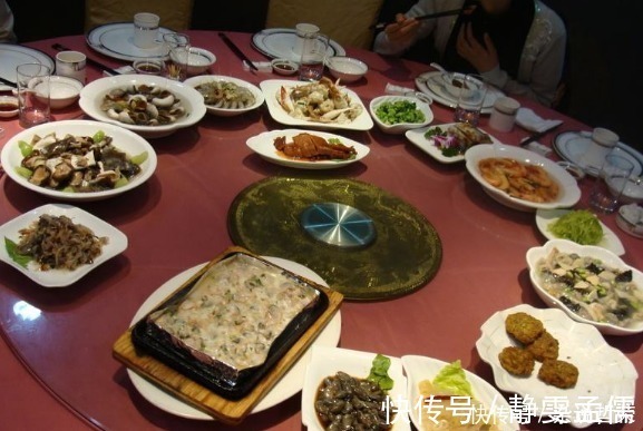 为何家里来了亲戚,不在家里做饭,要去饭店吃饭呢?