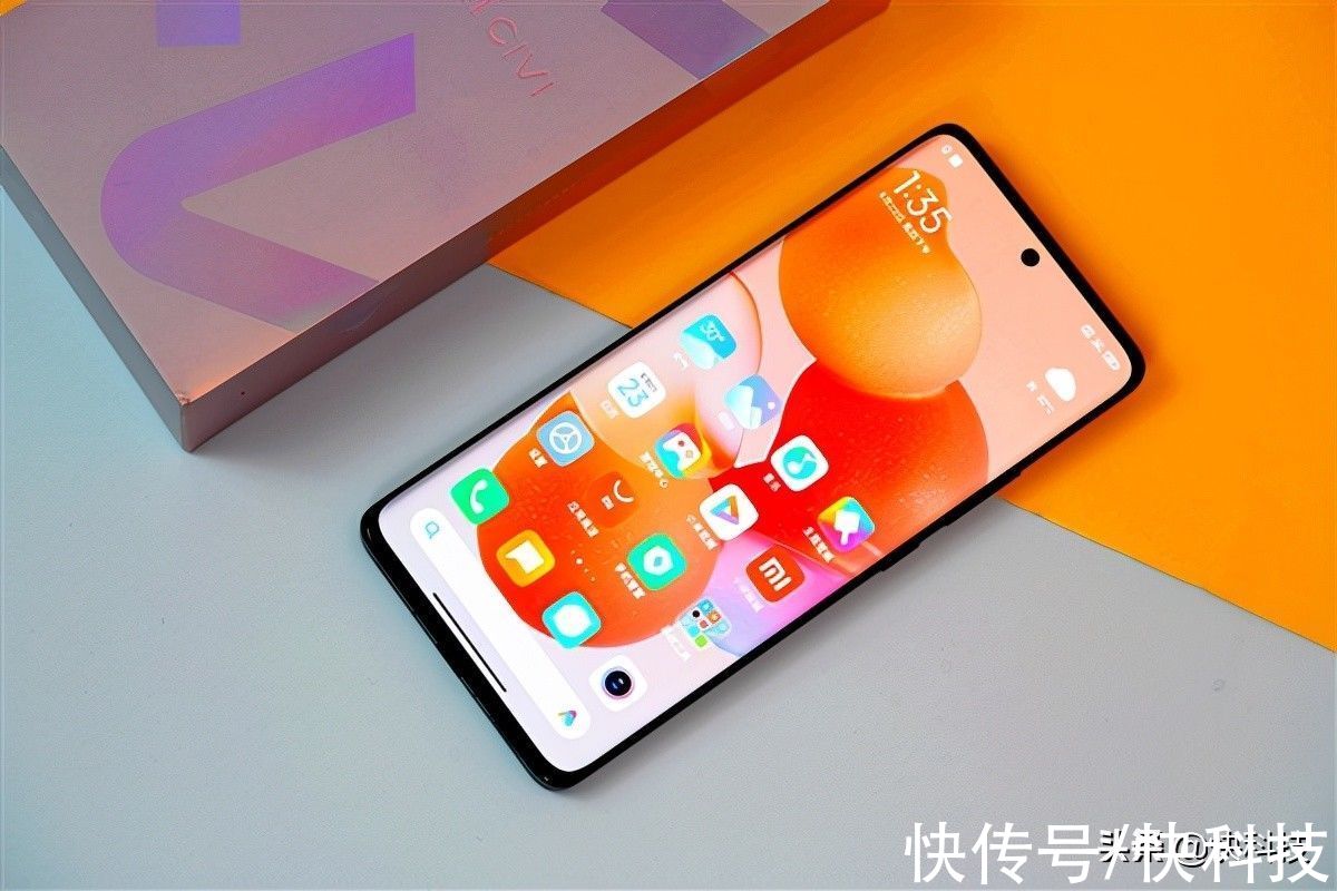 civi|小米史上最窄“下巴”！Xiaomi Civi开箱图赏