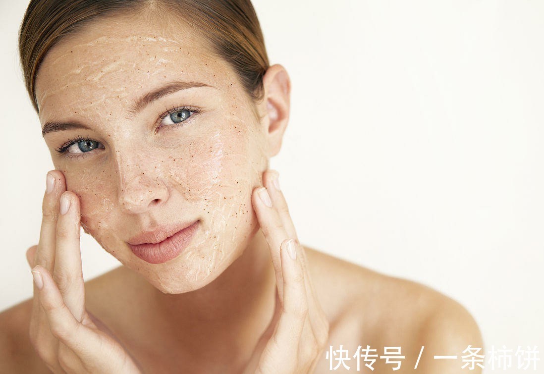 角质层|告别！九个闭口形成的原因！好皮肤才是仙女的本钱来一起变美吧
