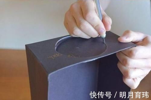 她每次有“空鞋盒”就留起来，竟为她省了好多钱！