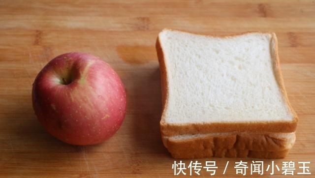 平底锅|自从学会这懒人早餐,我家三天两头就吃,每次上桌女儿5分钟吃光