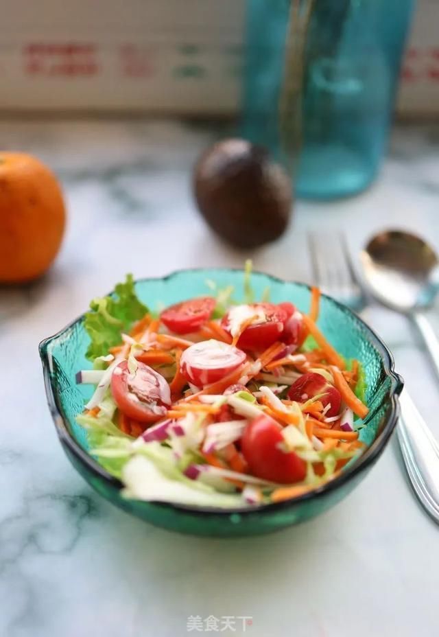 减肥瘦身吃什么送你8道清爽减脂沙拉，边吃边瘦不是梦哦