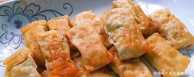  大白菜这吃法太香了，我家9顿有8顿这样吃，不炒不炖，天天吃不够