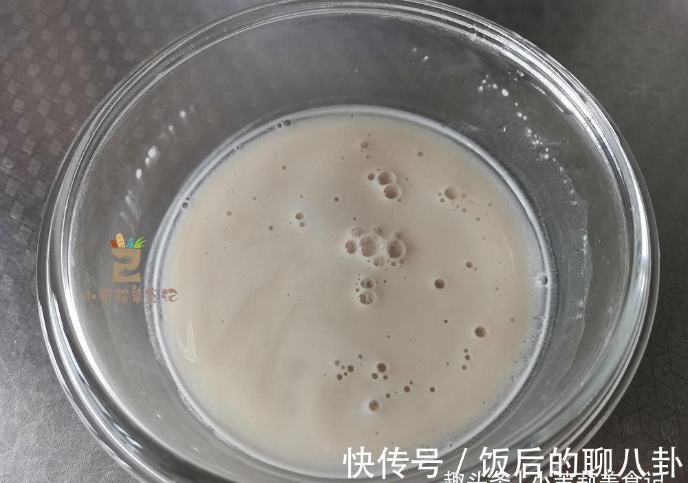 秋季天凉发面太慢，30年面点师：牢记“1放1窍门”，15分钟发满盆
