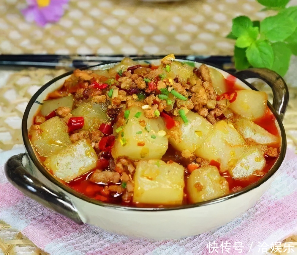 女性不想满脸皱纹,可以多吃三种美食,排毒抗衰,增强体质!