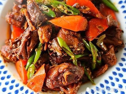 满足你和家人口味的家常菜,香辣入味,超解馋,每次吃掉一大锅饭