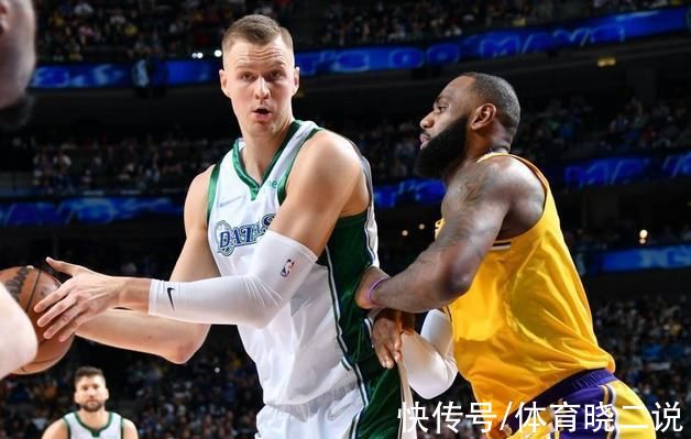 贝兹莫尔|0分2犯规!湖人1米93后卫表现不佳，佩林卡需尽快交易