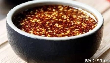 自制|无辣不欢的小吃货们,这是你们必备的各式自制辣酱!