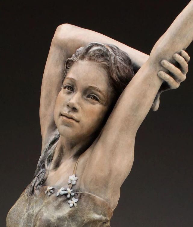 vega@被公认最具大师潜质的美女雕塑家,人体作品生动又别出心裁!