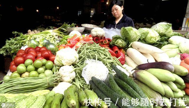 不饱和脂肪酸|不想得老年痴呆，请改掉4个饮食习惯，补充3种营养，保护大脑健康
