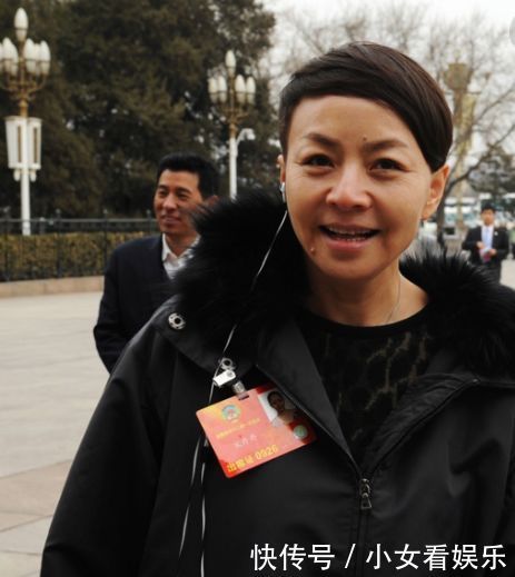 娱乐圈大牌明星素颜照曝光 李谷一相差甚远 蔡明更是一言难尽 快资讯