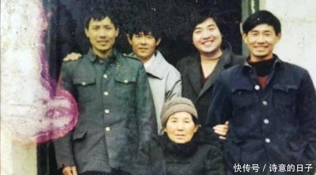 调戏|曾调戏“凤姐”、为“林妹妹”割脉,红楼一梦终生难醒的痴人是谁