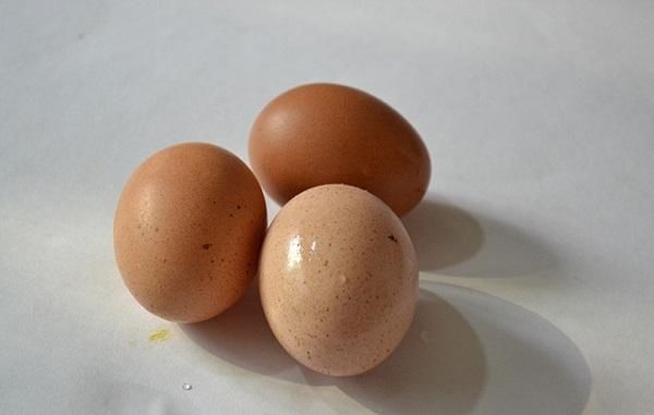 一天一个蛋，孩子健康又强壮？家长别犯傻了，补充营养这样做才对