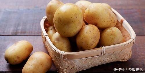 糖友|糖尿病人，把一半主食换成土豆，血糖会如何变化？专家给出回应