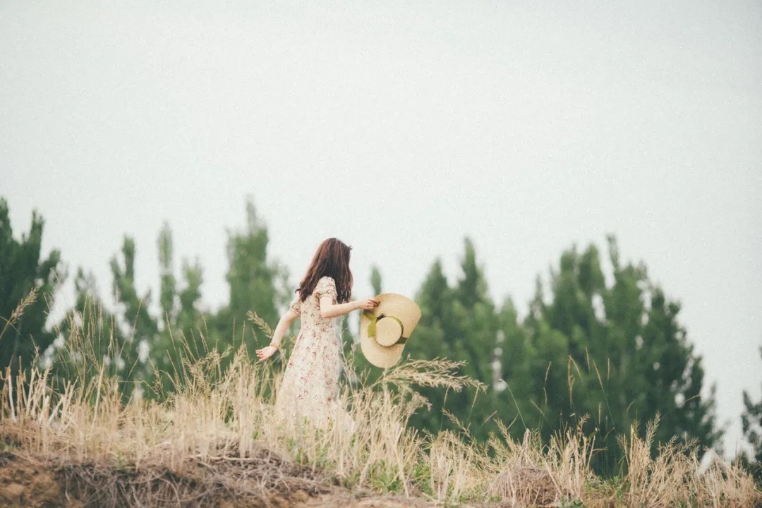 清醒&人最难得的清醒:不沉湎过去,不幻想未来