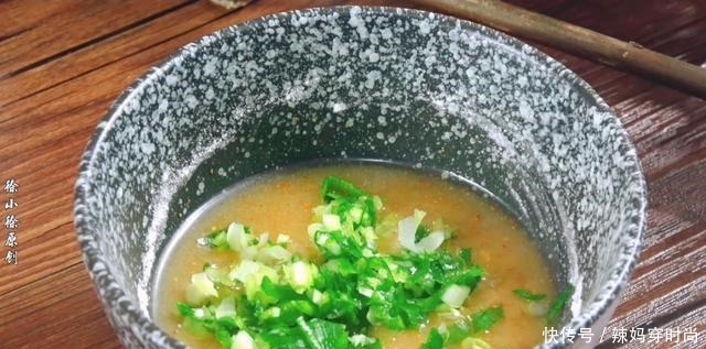 发面饼的最新做法,色泽金黄,宣软好吃,上桌全家吃不够!