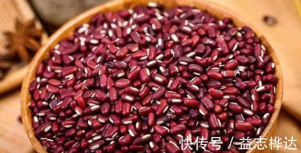 便秘|十胃九病,家中常备4种食物,润肠通便预防便秘,赶走老胃病