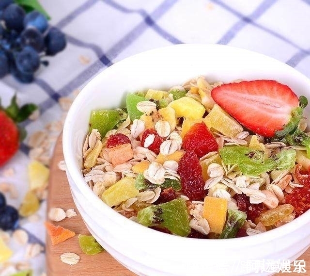 苦荞茶|湿气太重百病缠身?不用吃药,每天吃点“它”,一个月横扫湿毒!