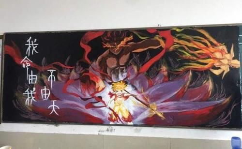 初中生“黑板报”走红，画工让美术老师惊叹，根本不忍心擦掉