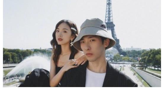 |盘点女孩子那些奇葩搞笑名场面，智商不在线系列，真会玩