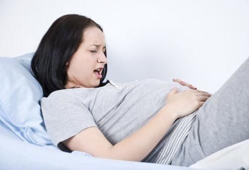 分娩|肚子疼成这样时才是真的要生了,准妈妈别紧张