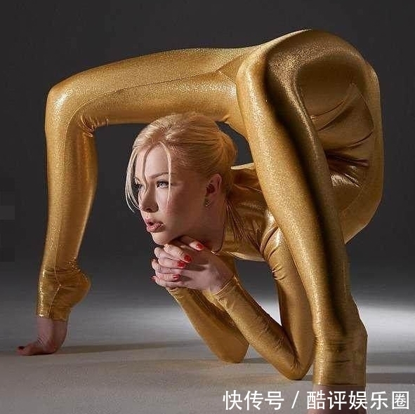 柔软|世界最柔软的女人，各种动作不在话下，性感身材尽显柔术魅力