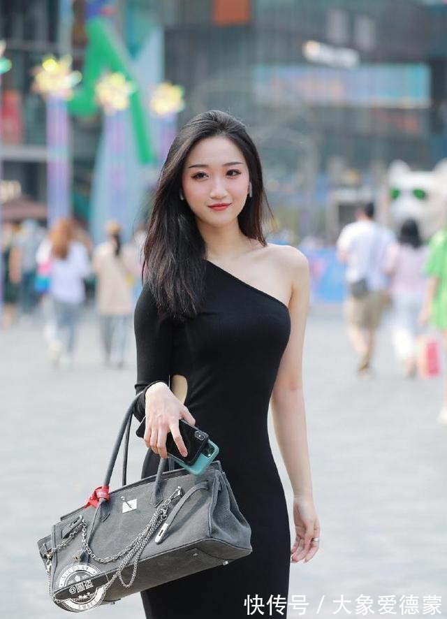 打底裤 时尚帅气的打底裤穿搭年轻有品位,给你恰到好处的清凉,安静温柔