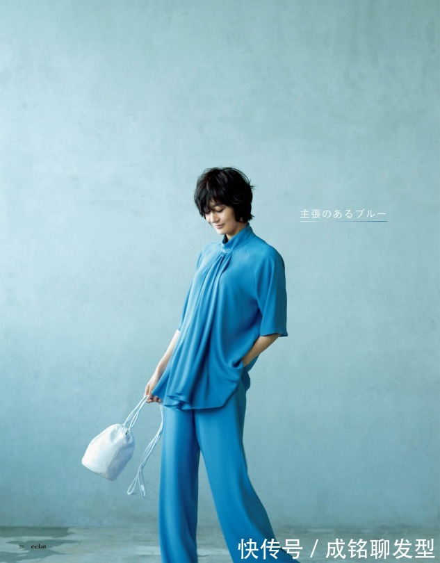 颜色|50岁如何穿出年轻感？看看日杂博主的减龄搭配，简单时尚又高级