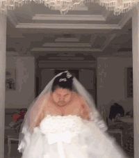 |搞笑趣图:妹子,你看到旁边孩子可怜的眼神了吗?