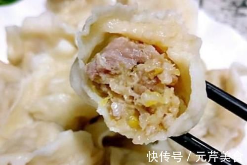 做酸菜猪肉馅饺子，学会3个窍门，饺子鲜香美味，比纯肉的还好吃