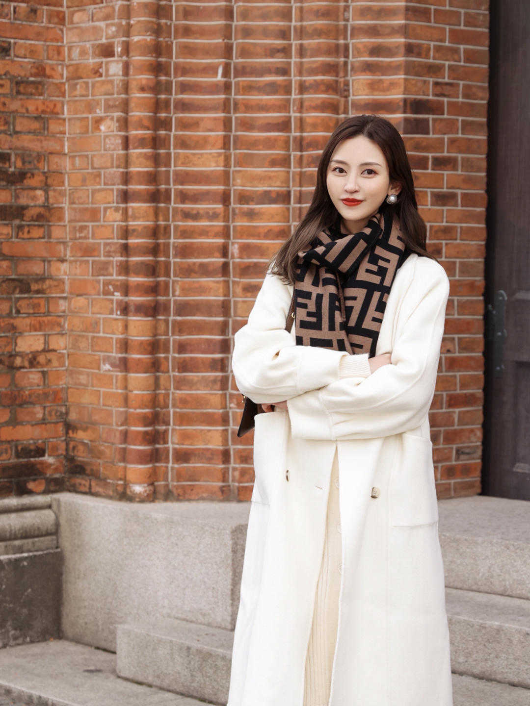 翻领|比较气质的大衣,带给比较独特的小姐姐