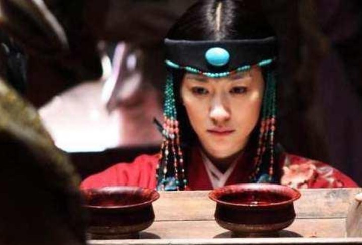 重金|元代8千斤玉石打造的珍宝被道士当作咸菜缸,乾隆得知花重金赎回