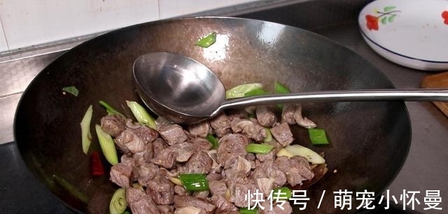 滚刀块|这种肉38元1斤,再贵也要给孩子吃,常吃长得高,一周2次都嫌少