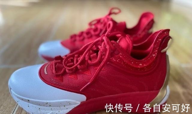 米切尔 最适合扁平足穿着的10款实战鞋!再也不要担心买不到合适的鞋了!