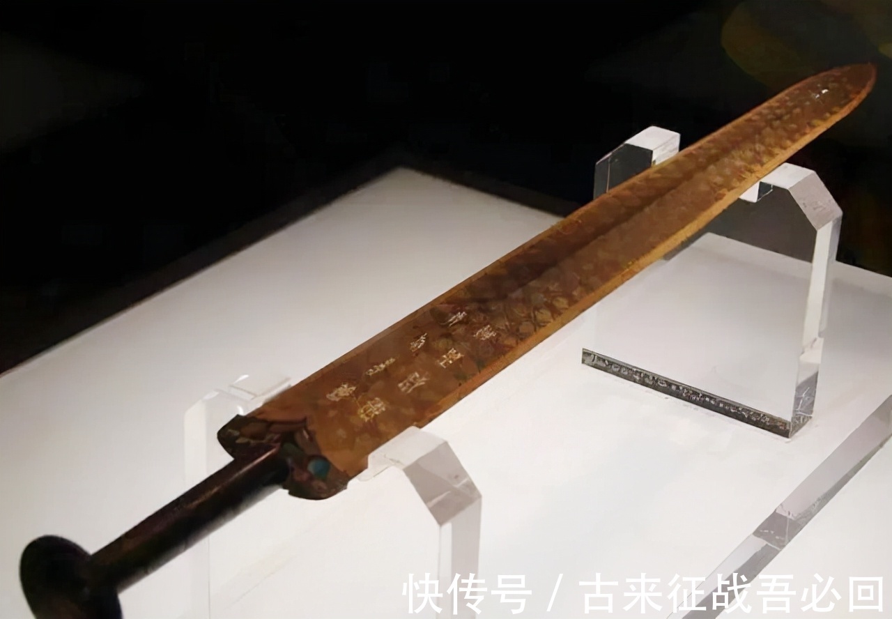 赵建新|江苏出土1男34女合葬墓,墓中文物感动专家:2000年前的“狗粮”