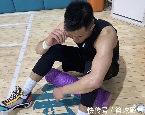 辽宁|两伤员刚复出,但有两后卫无限期缺席!新人获机遇,高诗岩该回了
