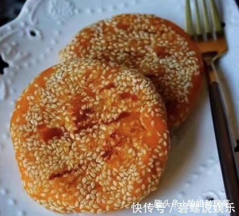 南瓜饼新吃法，不放水，不放油，不煎不炸，香味扑鼻，好吃不上火