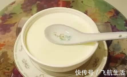 代茶饮|生姜加一宝，一种新的吃法，治头疼，体内再也没湿毒