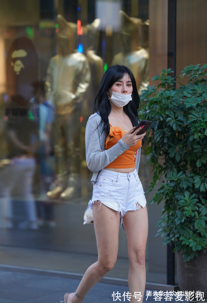 搭配 只要学会搭配,即使是简单的衣服,也照样抢眼!