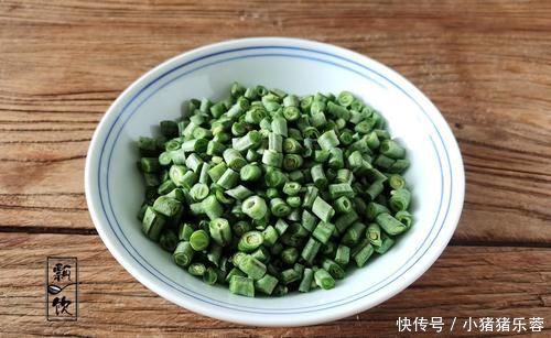 自从学会五花肉这做法，一连吃半月还没够，不放油都香掉牙，解馋