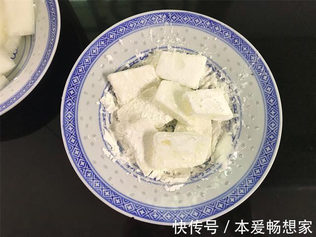 小米椒|冬瓜加个鸡蛋,不炒不煮汤,比肉还好吃,2块钱做一盘,便宜实惠