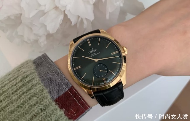 18k金|现在腕表界流行绿金CP组合吗?
