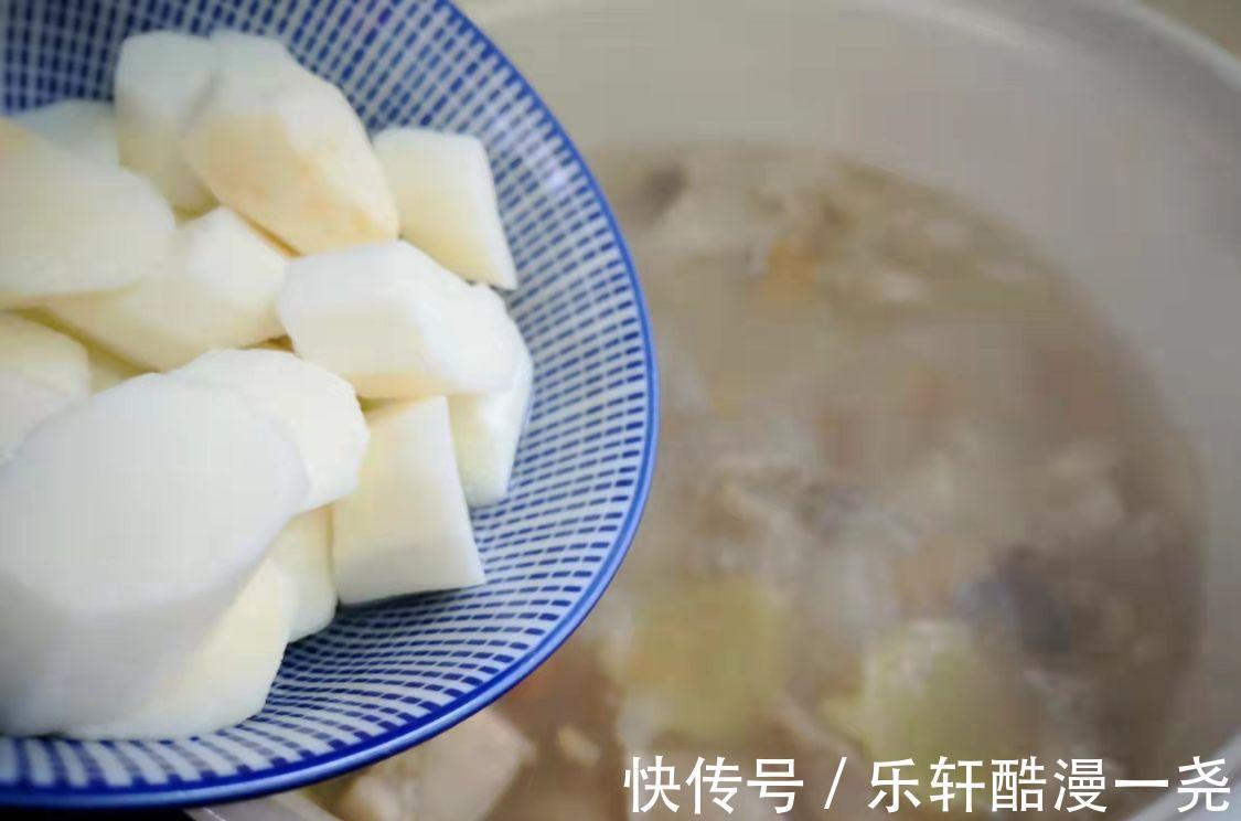 牛羊汤|十一月,多给家人喝这汤,改善脾胃,手脚冰凉不怕冷,安稳过深秋