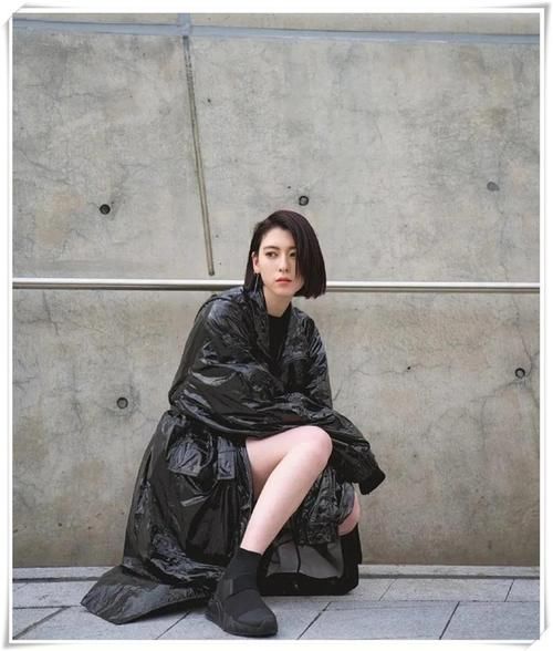 春夏季节，选择这5种“初恋”短发，美出新高度