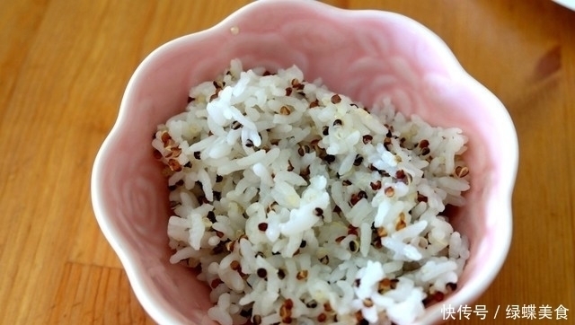 晒晒今天的午饭,30元做4道家常菜,清淡可口,比大鱼大肉受欢迎