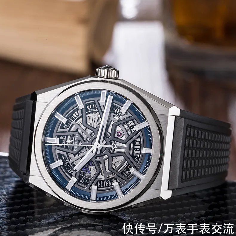 那些身高1米8有肌肉的小伙儿,颜值吊打明星,全靠这些表