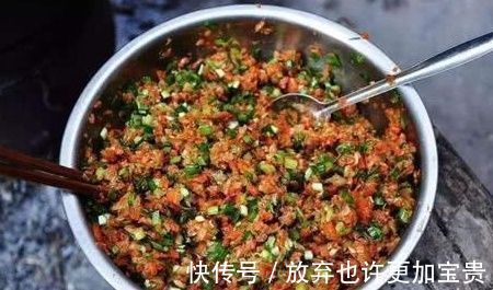 饺子|饺子馅中忌讳的一味调料，大伙爱放，殊不知营养流失