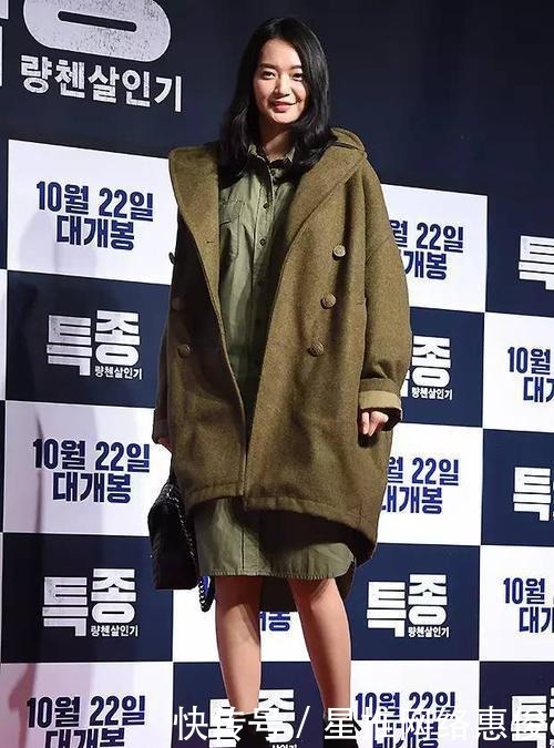 不管穿大衣还是羽绒服,建议这“3种”内搭,时髦保暖又百搭