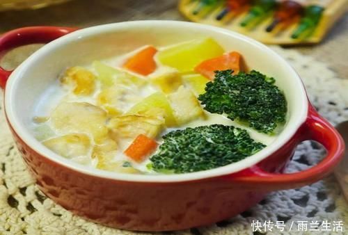 孩子|这四种辅食不要给宝宝吃,儿科医生:不到三岁宝宝越吃肠胃越弱