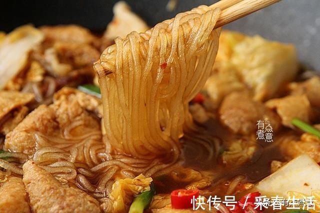 粉条|豆腐和这菜是绝配，天冷要常吃，炖一锅被吃个底朝天，汤汁都不剩